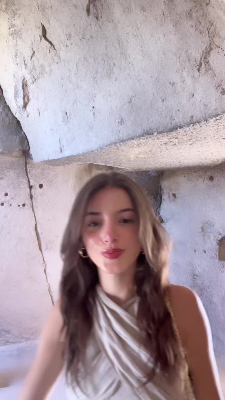 @themisflores