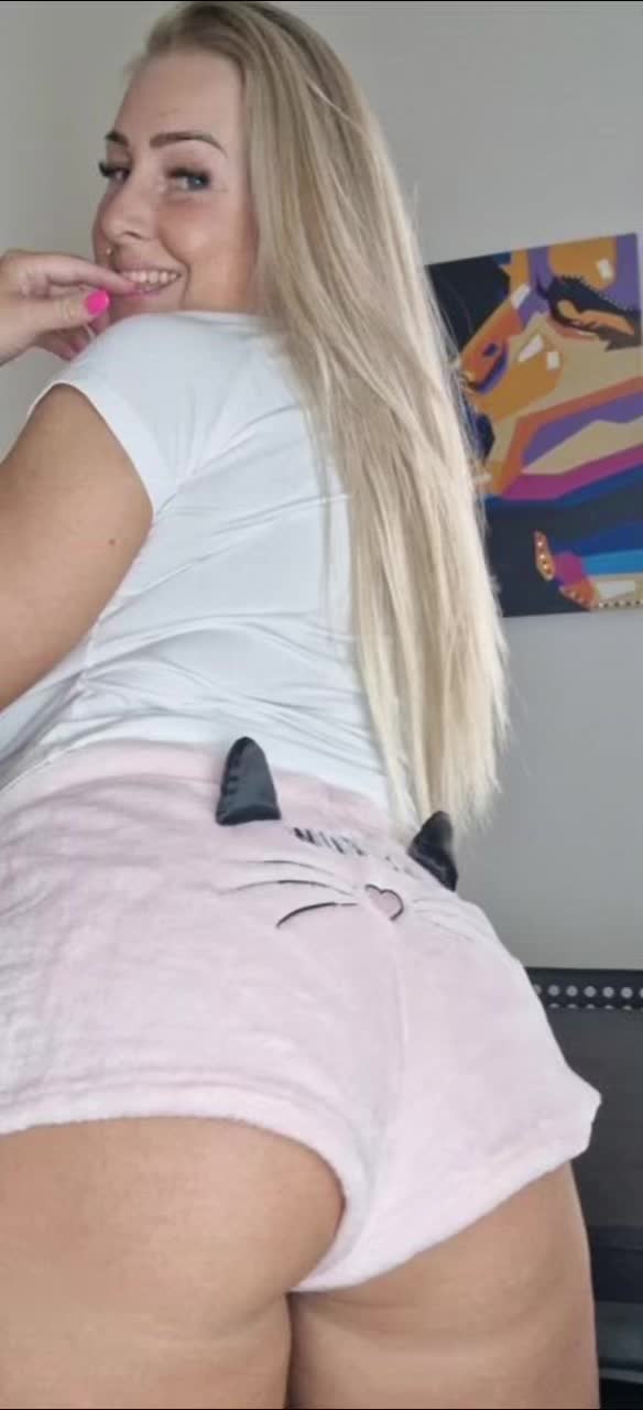 @kattie_meluaniee
