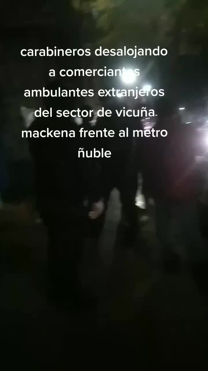 @Sátira