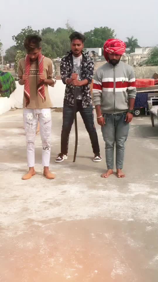 @Sasta_tiktoker🤟🏻