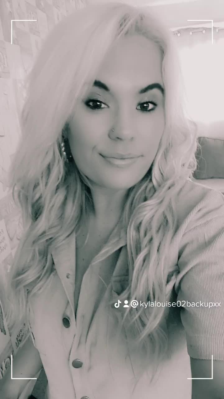 @kylalouise02