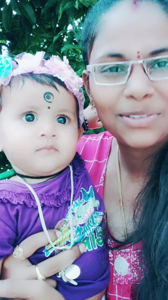 @Sravani mudiraj