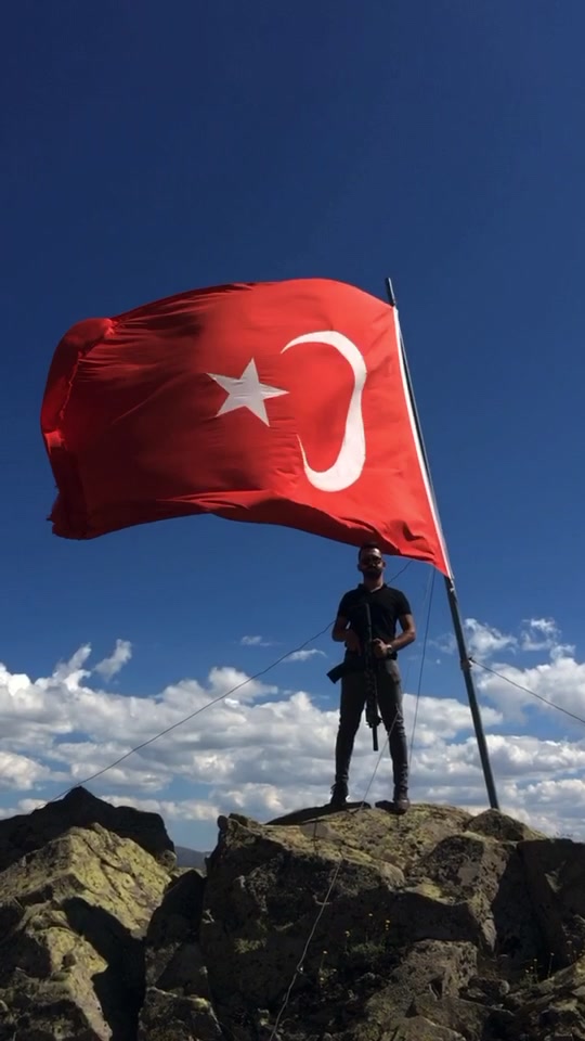 @sbrkrz