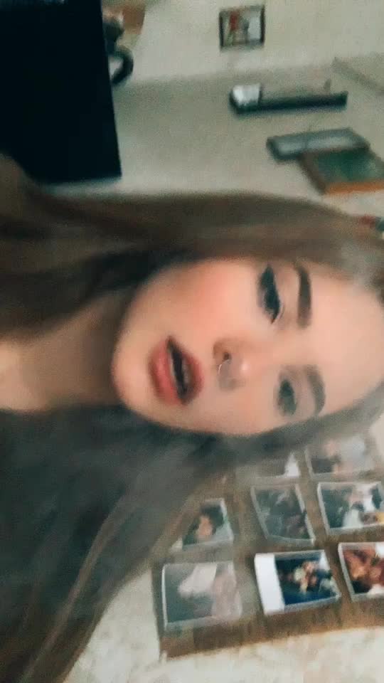 @Valeria