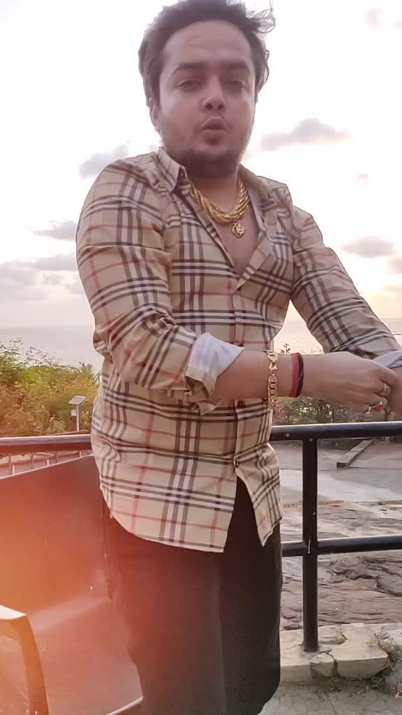 @Mr_A👑