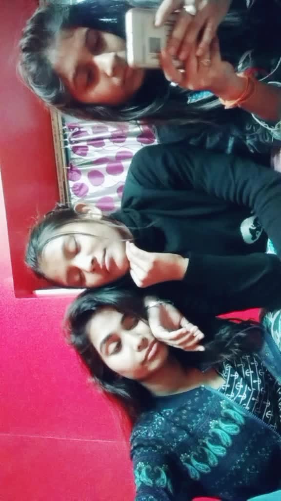 @Riya_