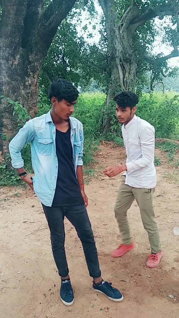 @Mr.PrakashJunior..11