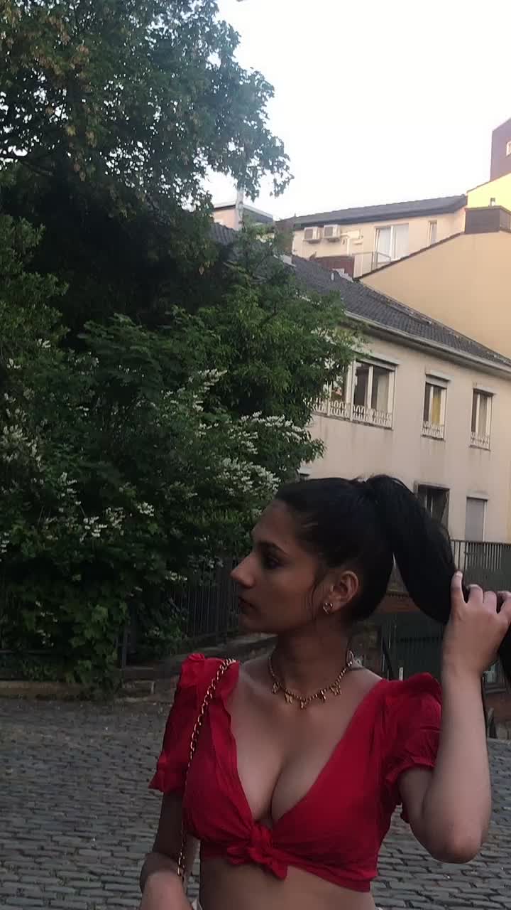 @Simona Pollakova