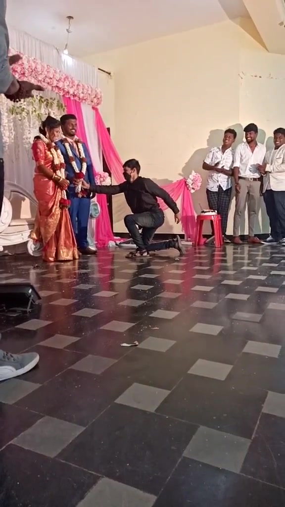 @Trickzy dai (madhu)