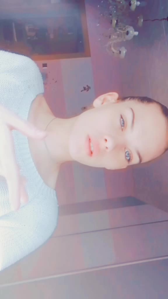 @Vivien M&eacute;sz&aacute;ros