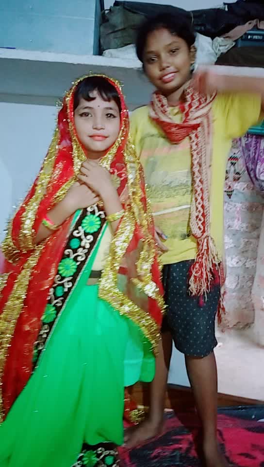 @Cuty lipsa