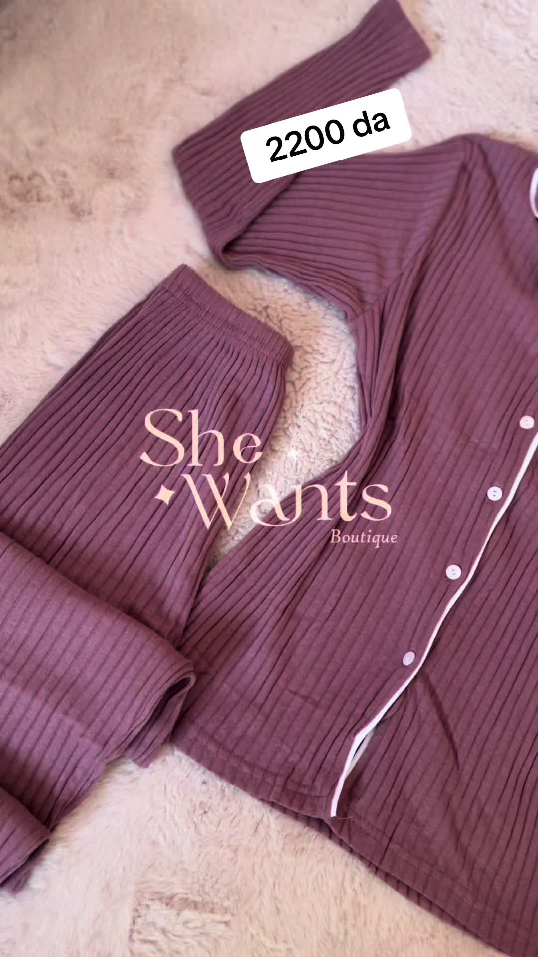 @shewants_boutique