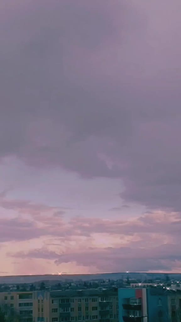 @Хкм..Малыш)~👉🏻👈🏻