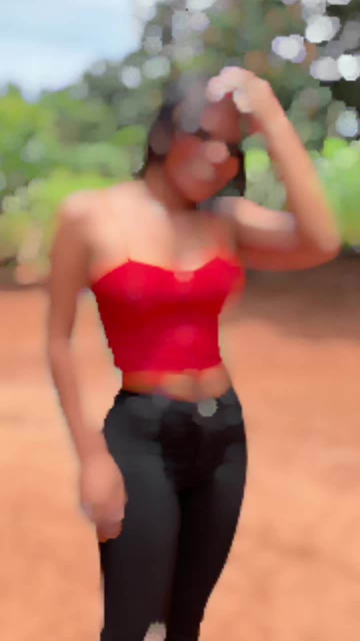 @María