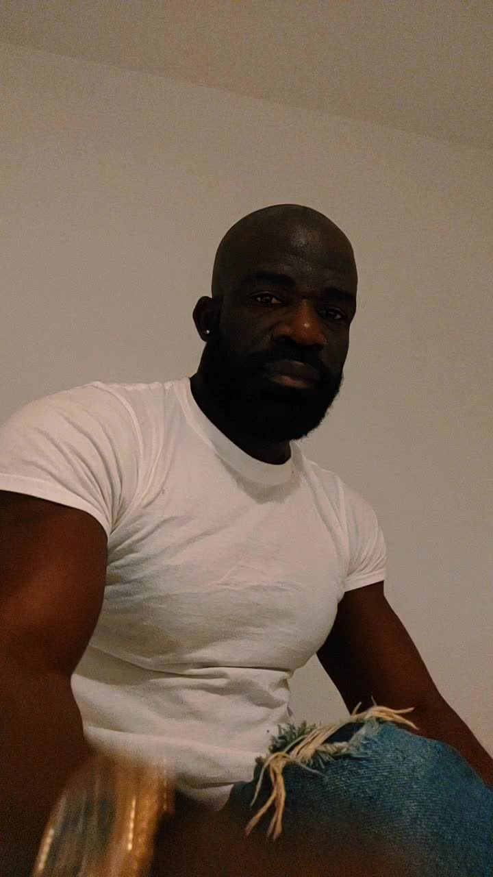@BLACK JAMES9999