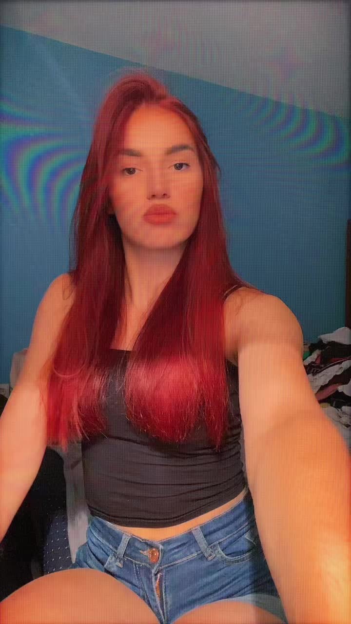 @Mila👅