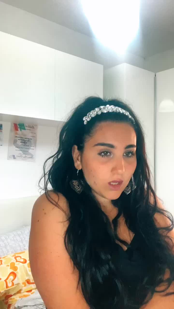 @A🍒L🍒E