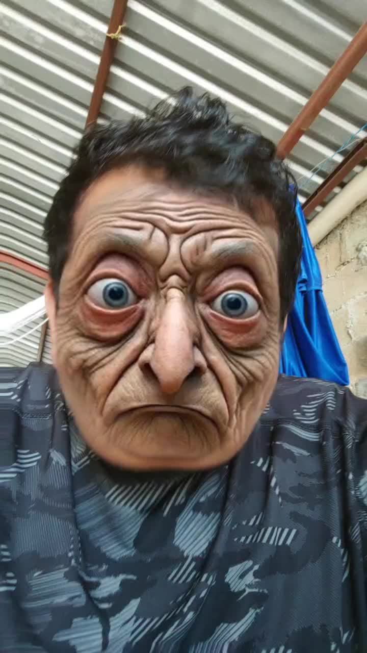 @Carlos La Loba Vazqu