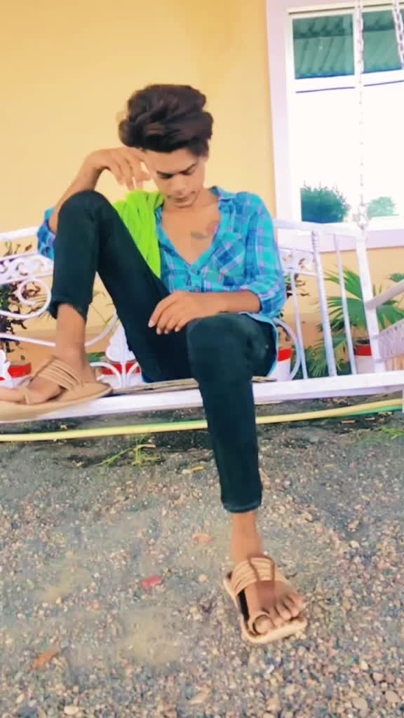 @vicky thakur