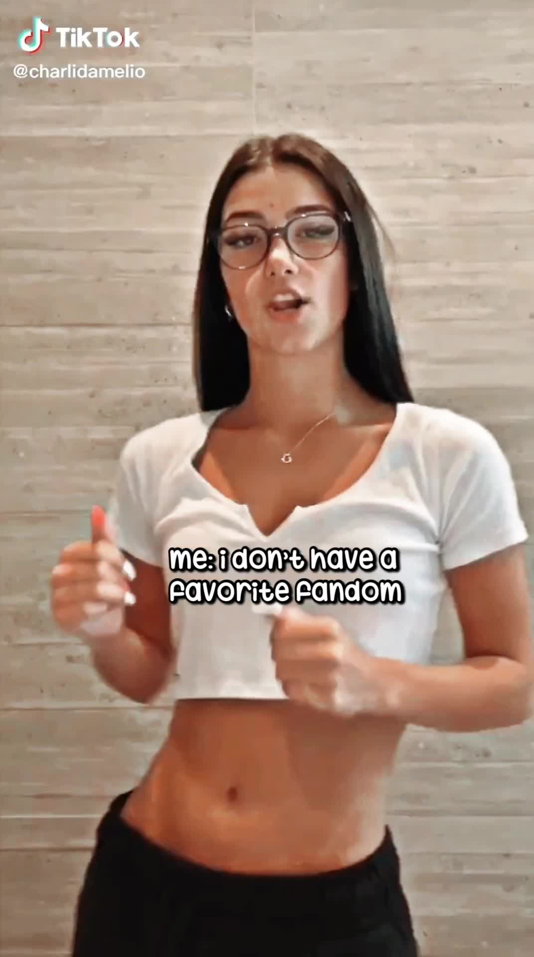 @charli <33 || 1.1k