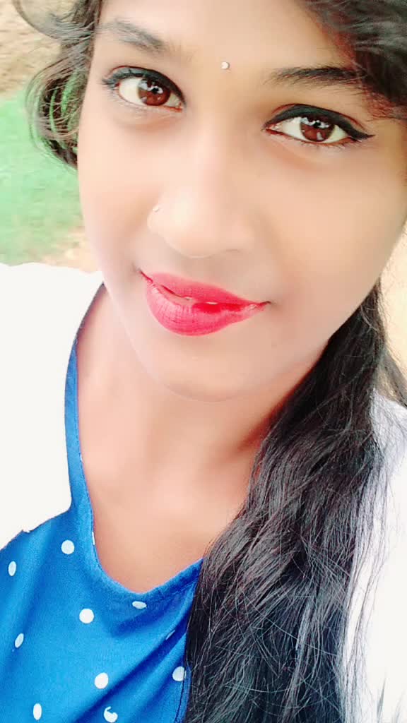 @Queen 👸 Jayashree