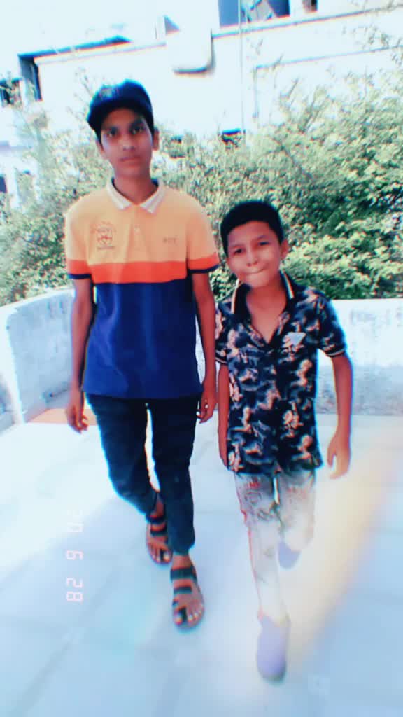 @Mr_RaVat_DaRsHaN921