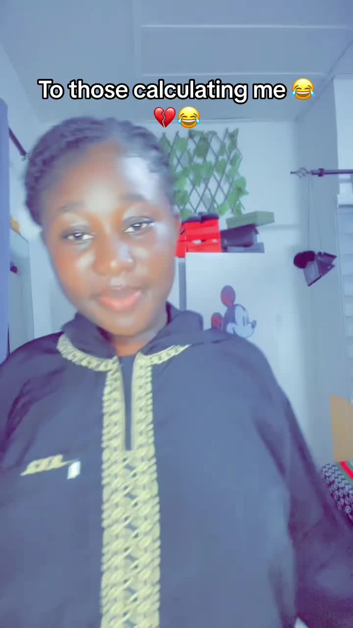 @Um ~ pretty 💞 Afya 🤭💍❤️💐