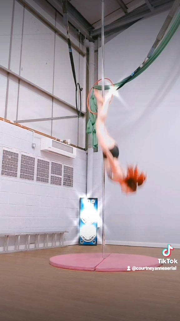 @CourtneyAnneAerial
