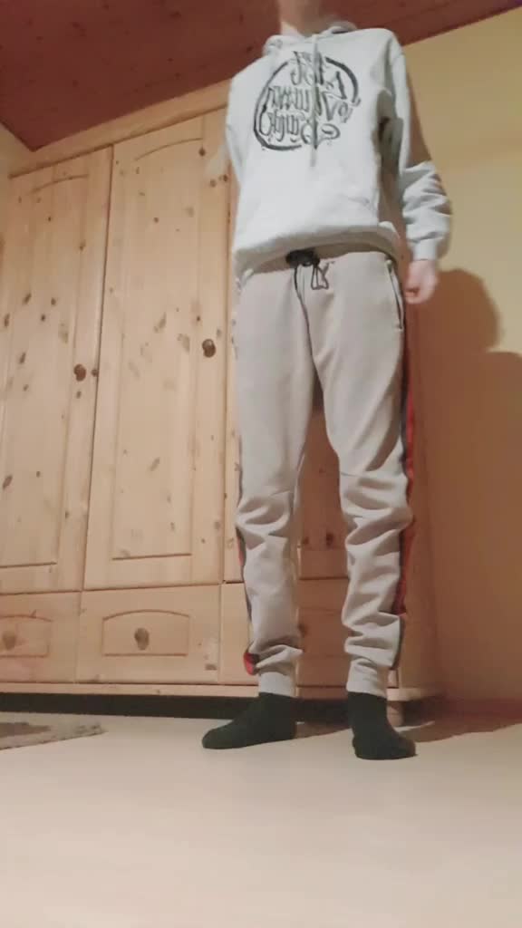 @CaptainLauchiLauchfinger