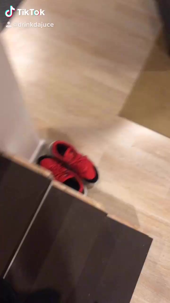 @BorbaLorb