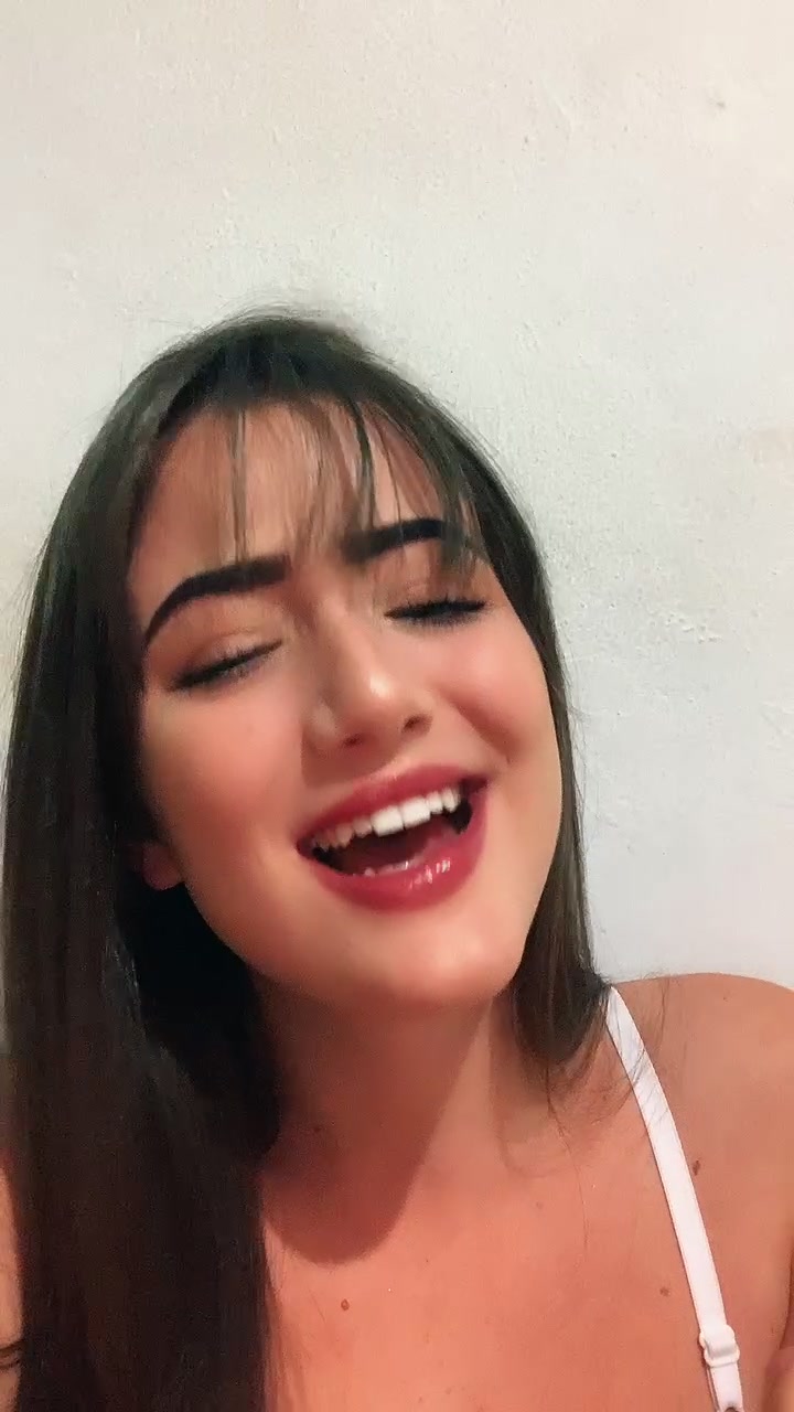 @Leticia Leal