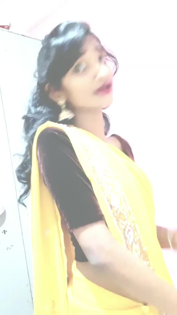 @Bhavya Btec  👸👸
