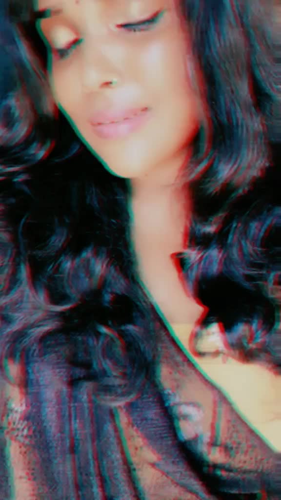 @Dency sheril 👸🙏...