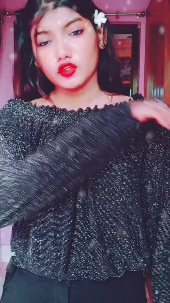 @👸_rowdy_queen_👸