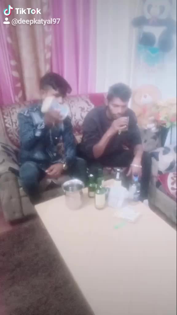 @HR 32 aala bed boy