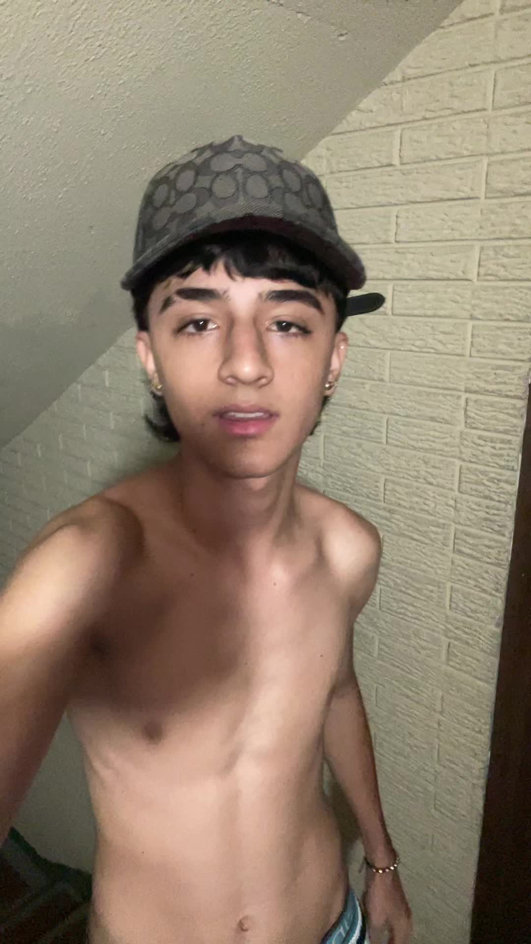 @Santi_0725