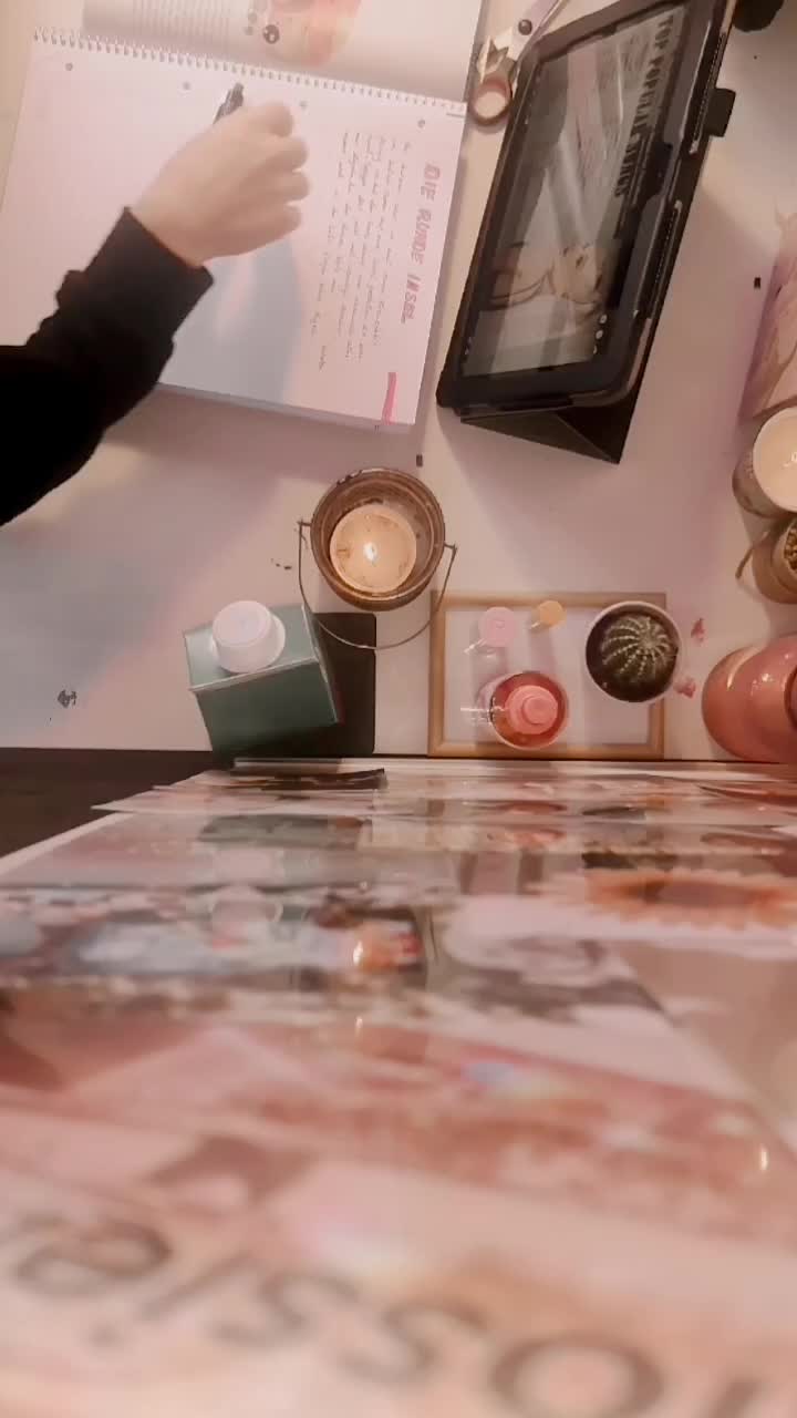 @Vlogs🍪/Study with me🦕