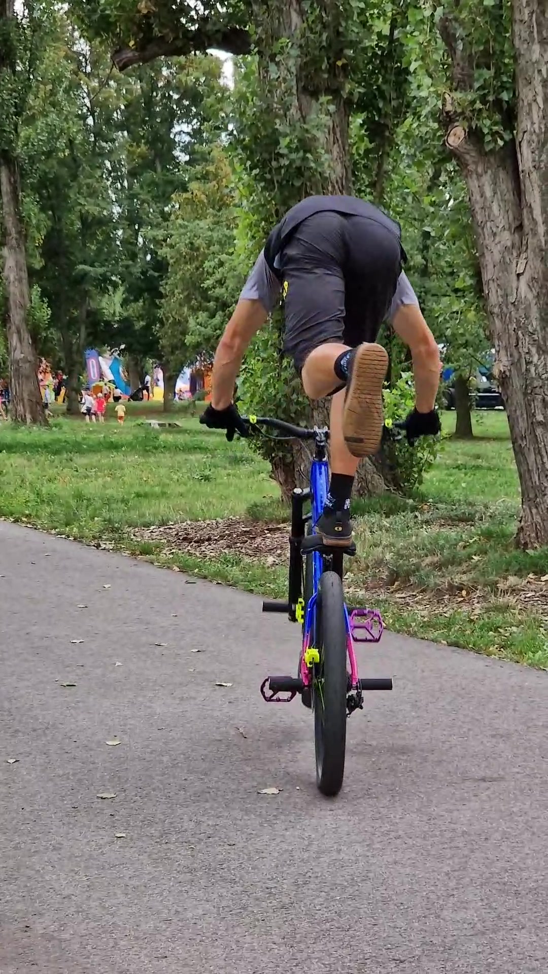 @Kamil Kobędzowski