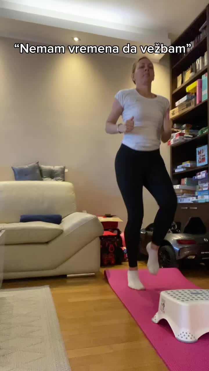 @Marija