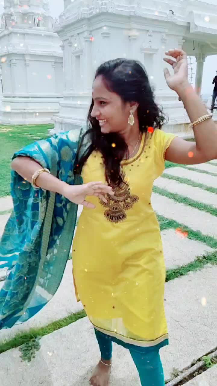 @Devi Sri ❤Reddy