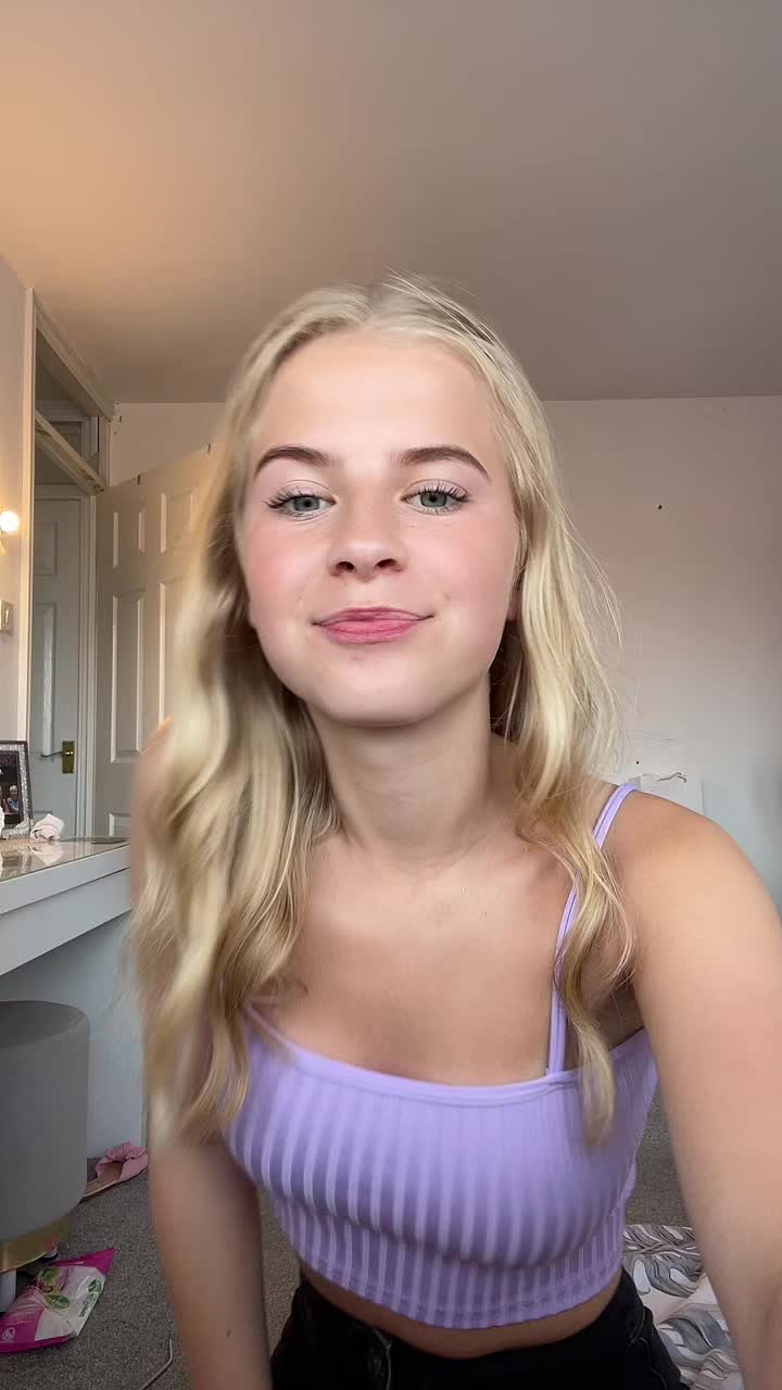 @mollywalker18x