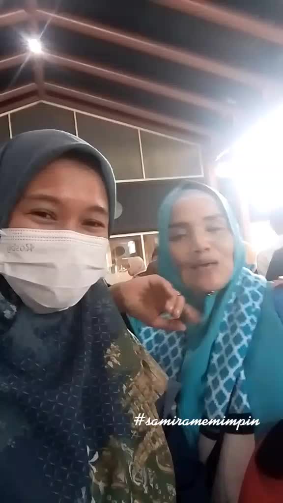 @Apriliani_TR