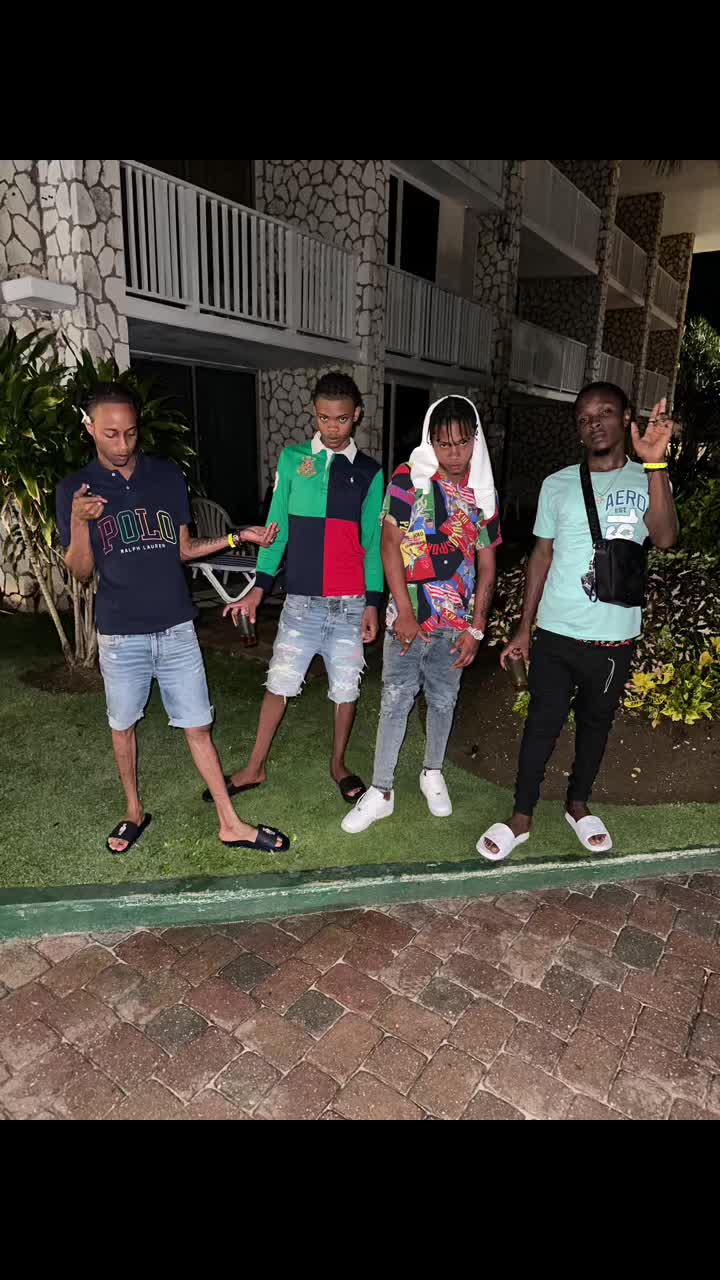 @Antisocial 🇳🇬🧌
