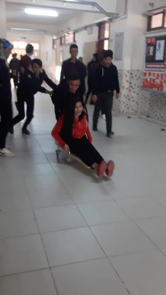 @Kübra Yurdakul
