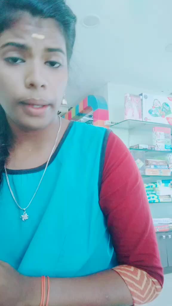 @Lovely aarthi😍