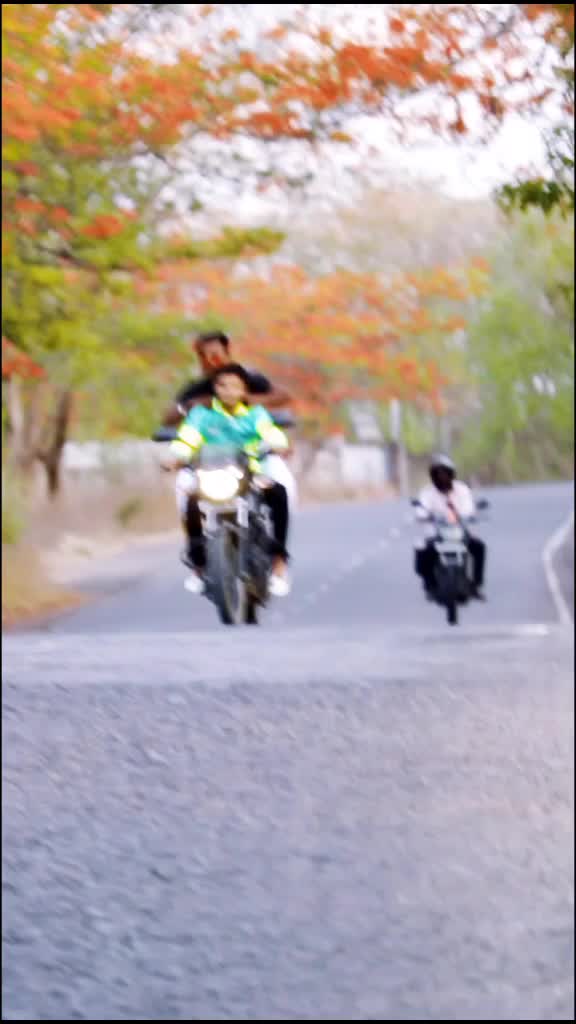 @Simple_Boy_Pavan
