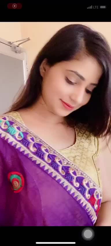 @HoneyKaur