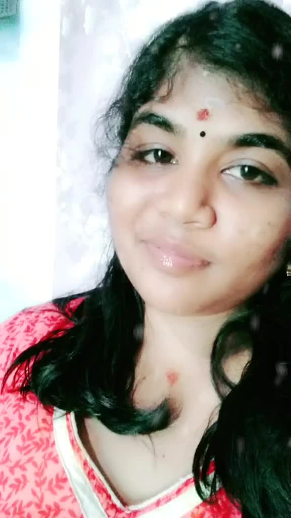 @பச்சை கிளி