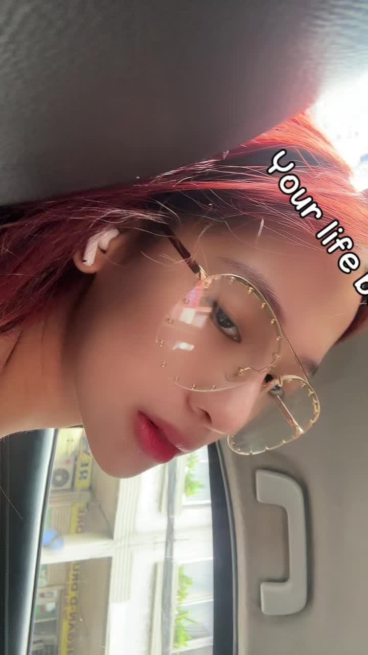 @Claire Ramos
