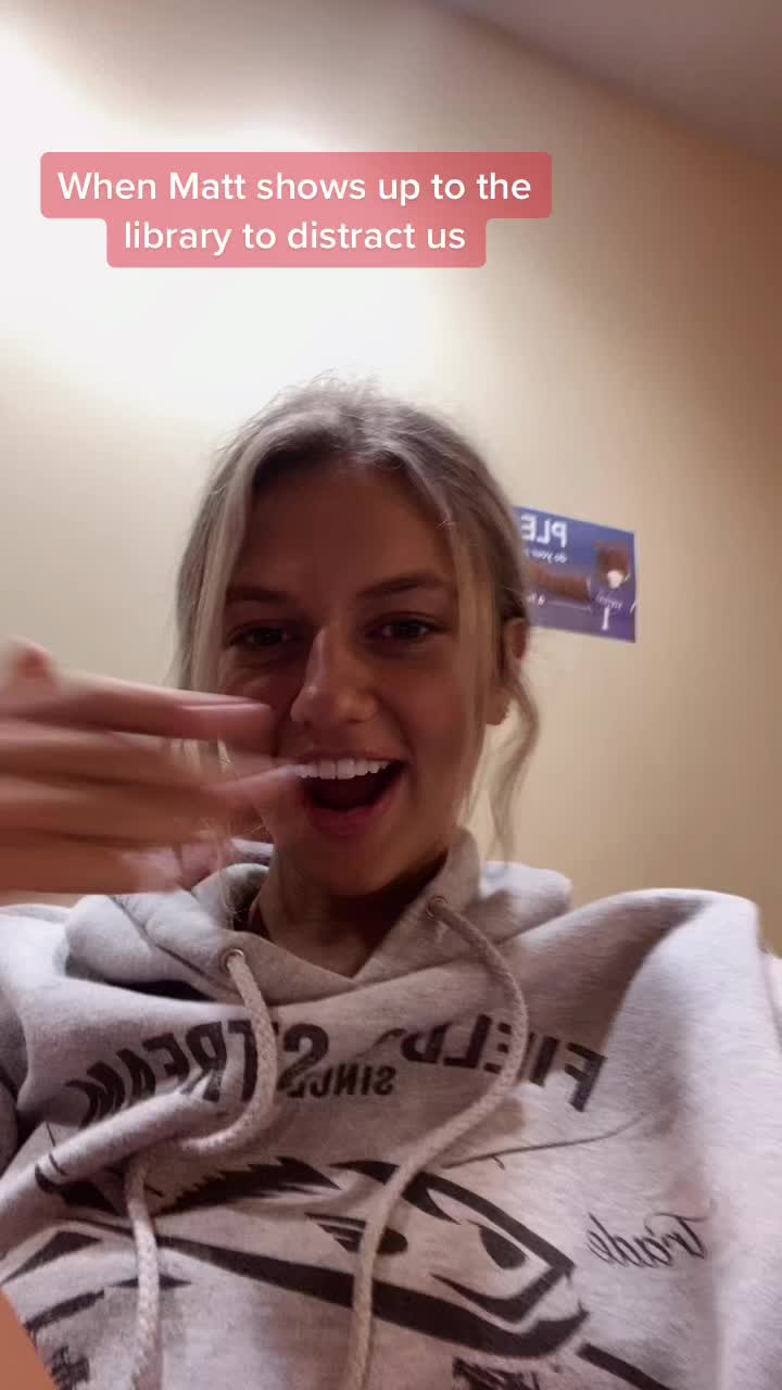 @Chloe